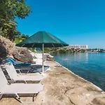 Apartamento Kommeno Bay