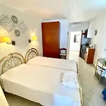 Kommeno Bay * Limni (Corfu)