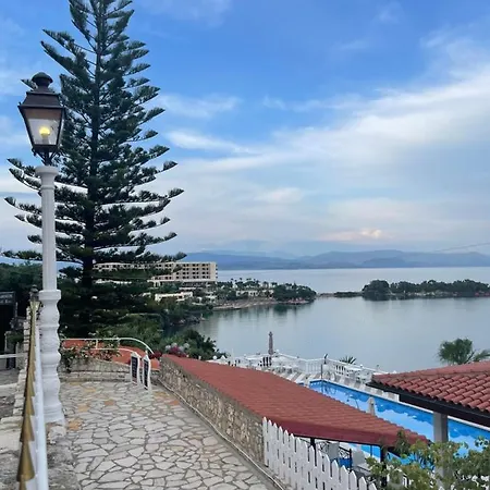Kommeno Bay