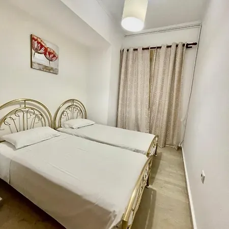 דירה Kommeno Bay *