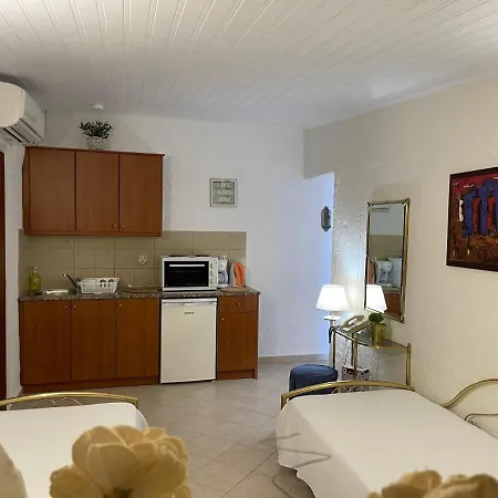 Apartamento Kommeno Bay