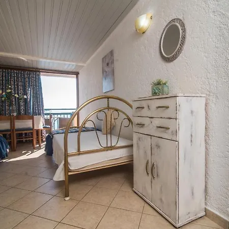 Kommeno Bay * Limni (Corfu)