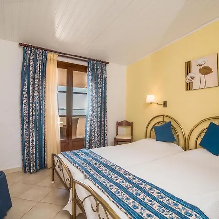 דירה Kommeno Bay *