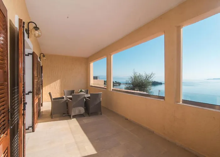아파트 Kommeno Bay Limni (Corfu)