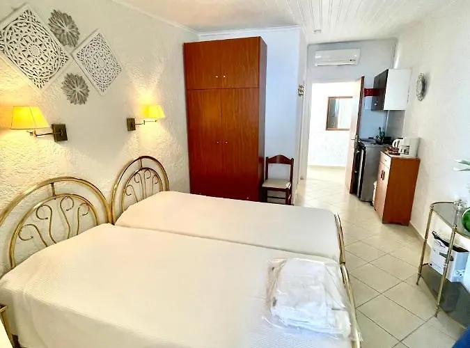 Kommeno Bay * Limni (Corfu)