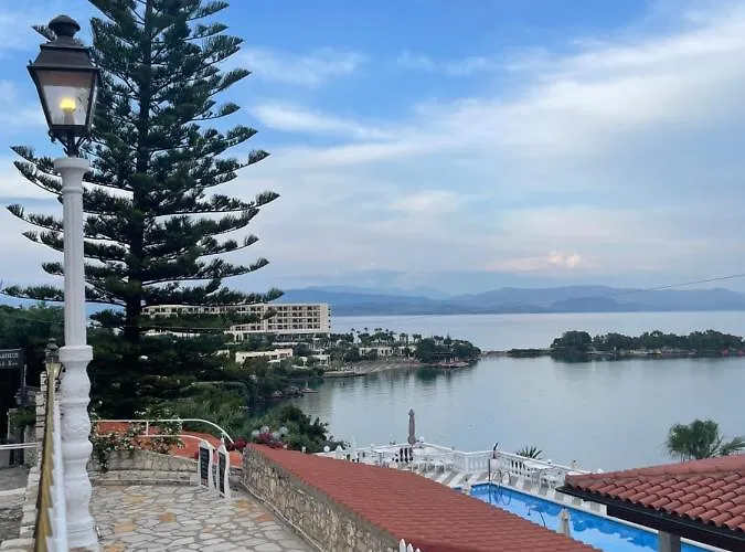 Kommeno Bay