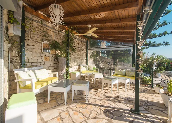 Apartament Kommeno Bay