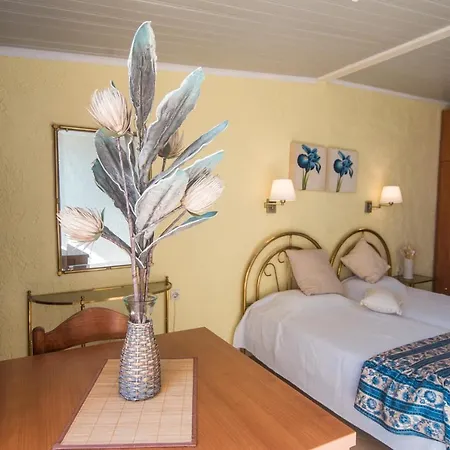 Apartment Kommeno Bay *